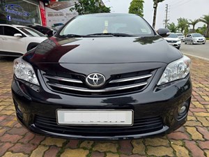 Corolla Altis