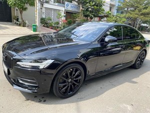 S90