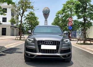 Q7