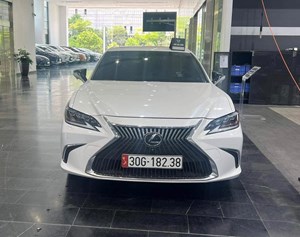 ES