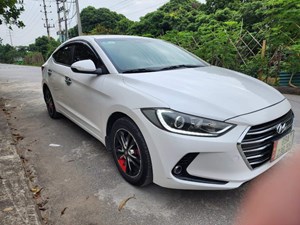 Elantra