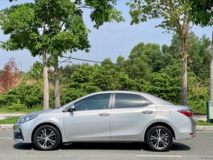Corolla Altis
