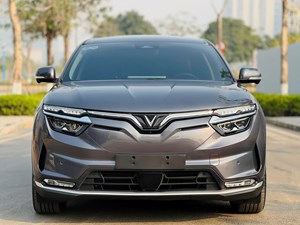 VF8