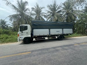 HINO , 2022
