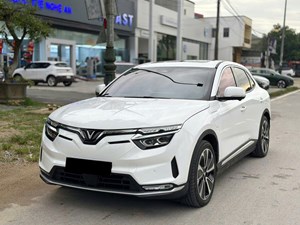 VF8