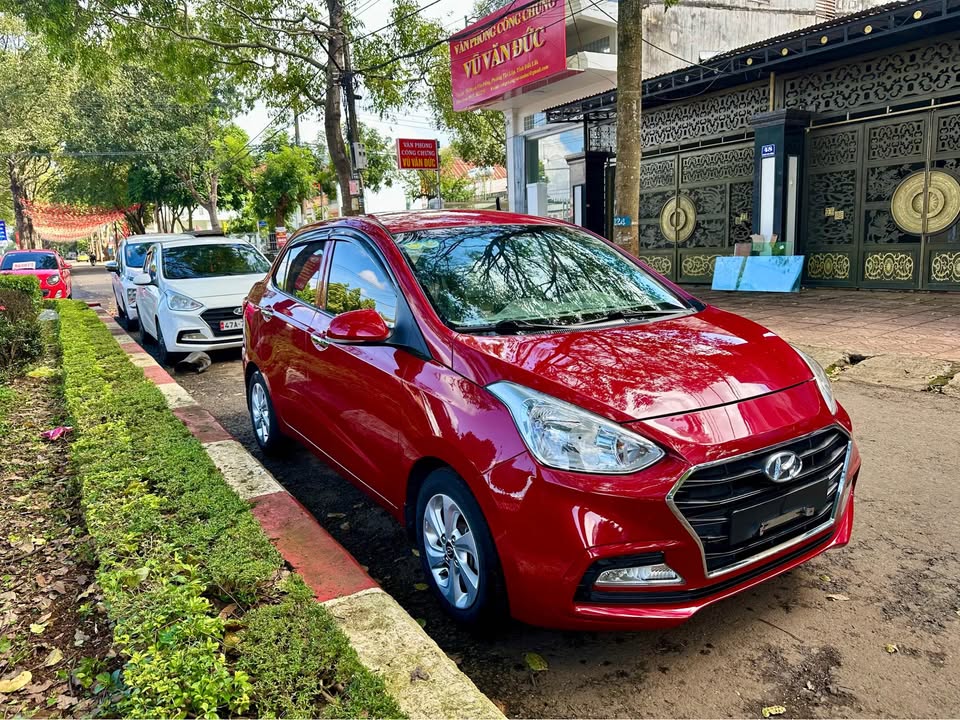 Grand i10