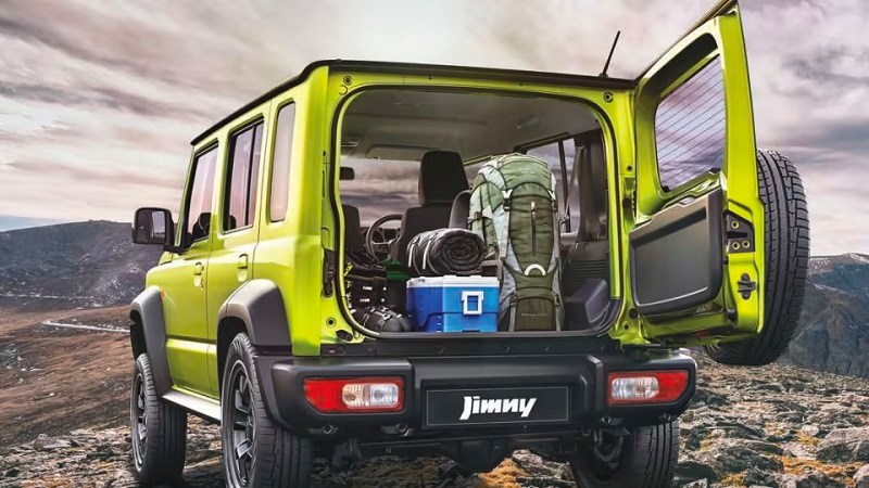 Suzuki Jimny 5 cửa được giới thiệu tại Auto Expo 2023