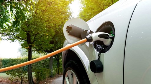 Bảo dưỡng xe ô tô điện