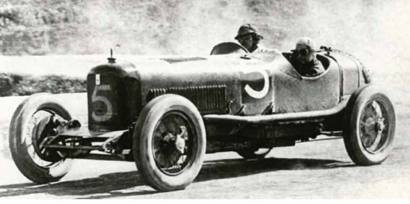 Maserati-Tipo-26-1926