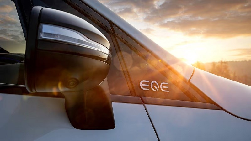 Chiếc SUV điện mạnh mẽ  - Mercedes-AMG EQE 2024