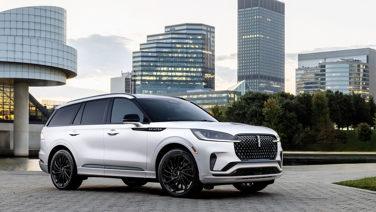 Ford triệu hồi hơn 23.000 Lincoln Aviator do nguy cơ kẹt tay ở cửa sổ