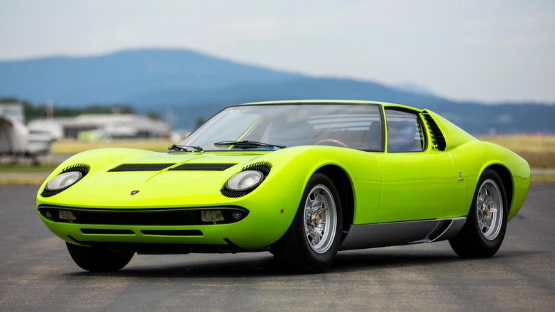 Lamborghini Miura P400